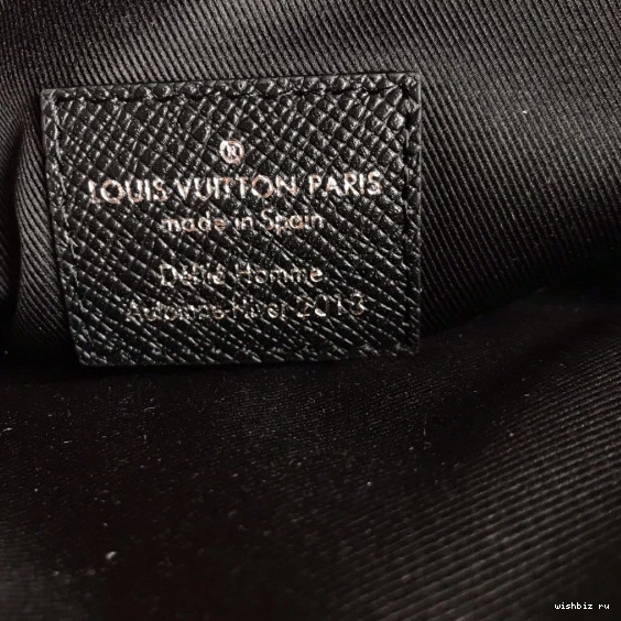 WIS Messenger Louis Vuitton 0727